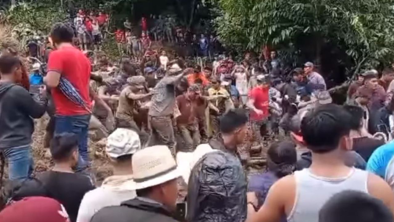 Imagen de VIDEO: Niño de 5 años, hijo de maestro, muere soterrado por deslave