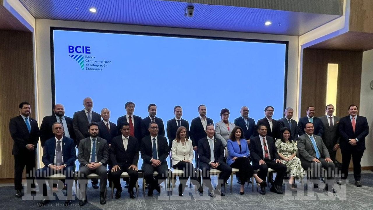 Imagen de Ana Guissella Sánchez es la nueva presidenta del BCIE; Honduras reacciona molesta