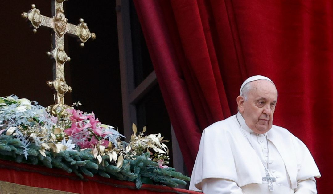 El papa pide el fin de la guerra en Gaza y se liberen los rehenes en su mensaje de Navidad