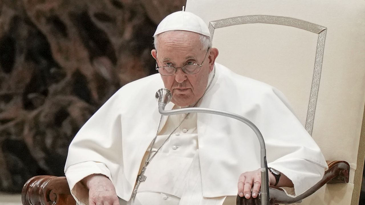 Imagen de El papa Francisco subraya el valor del silencio y la sobriedad en las redes y los medios