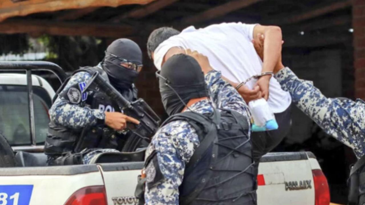 Imagen de Veinte meses de régimen de excepción en El Salvador: más seguridad pero también dolor