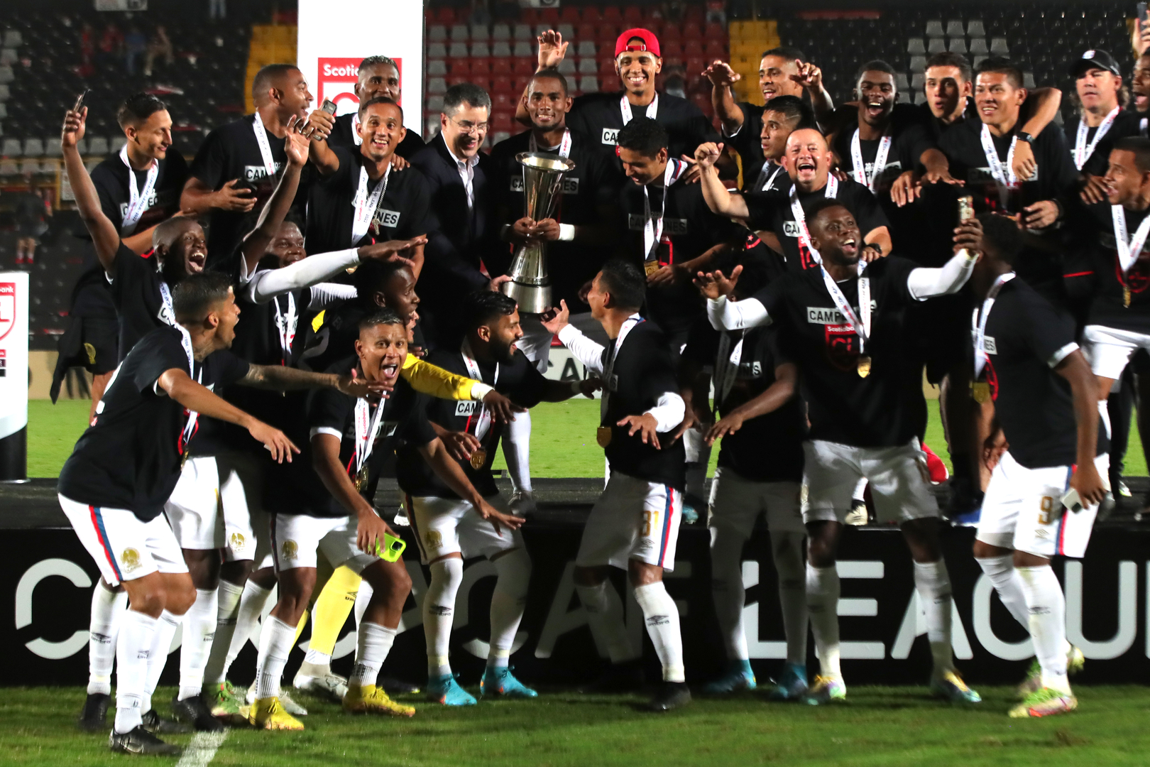 Olimpia ganó su último campeonato internacional contra Alajuelense de Costa Rica en 2022. Foto: Jhon Duran/Concacaf