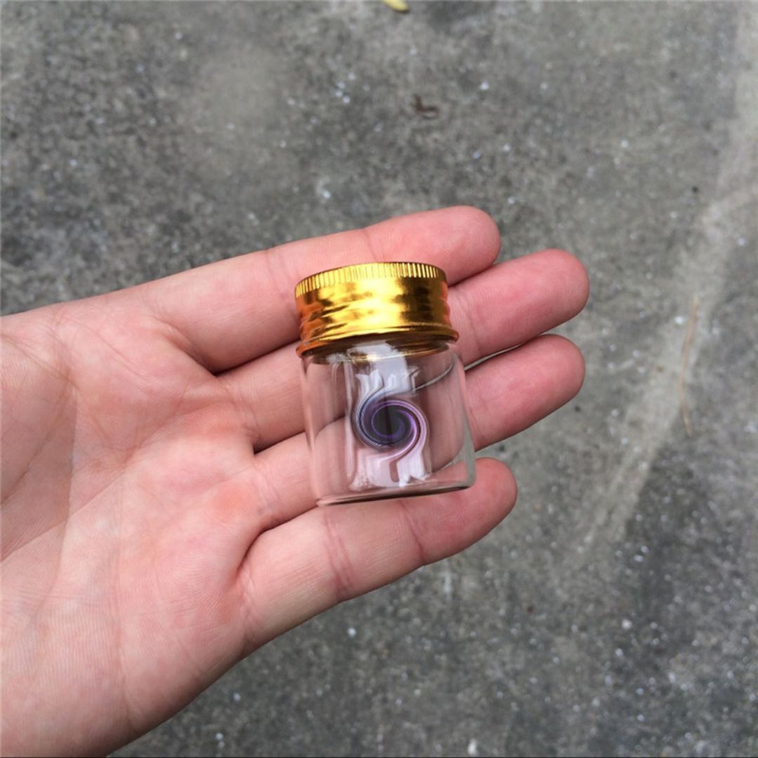 La supuesta foto real de frasco de antimateria. Foto: Internet