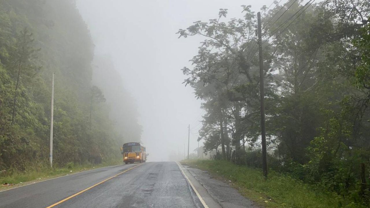 Frío y lluvias pronostican para este sábado en Honduras por masa de aire