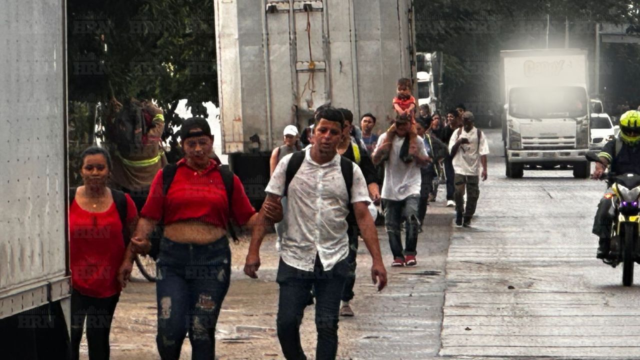 'No hay nada aquí', sale de Honduras la primera caravana de migrantes 2024