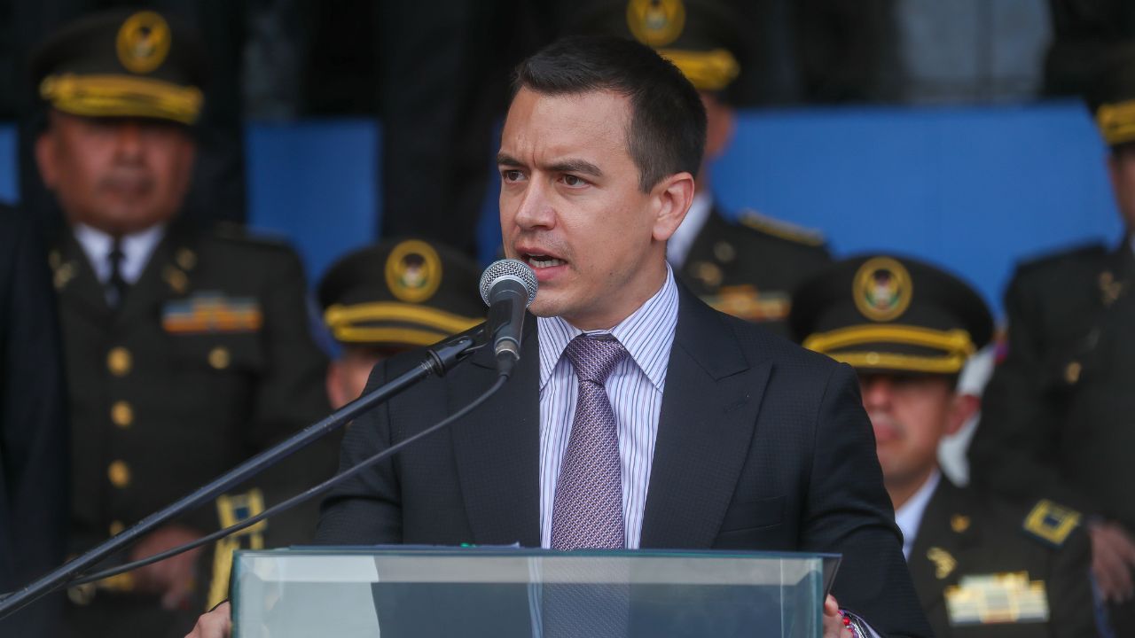 Noboa rechaza ofrecimiento de Maduro de alejarse de Estados Unidos y aprender de Venezuela