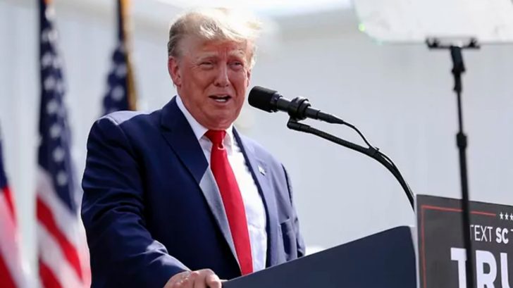 Trump se presenta ante tribunal de Washington para reclamar 'inmunidad absoluta'