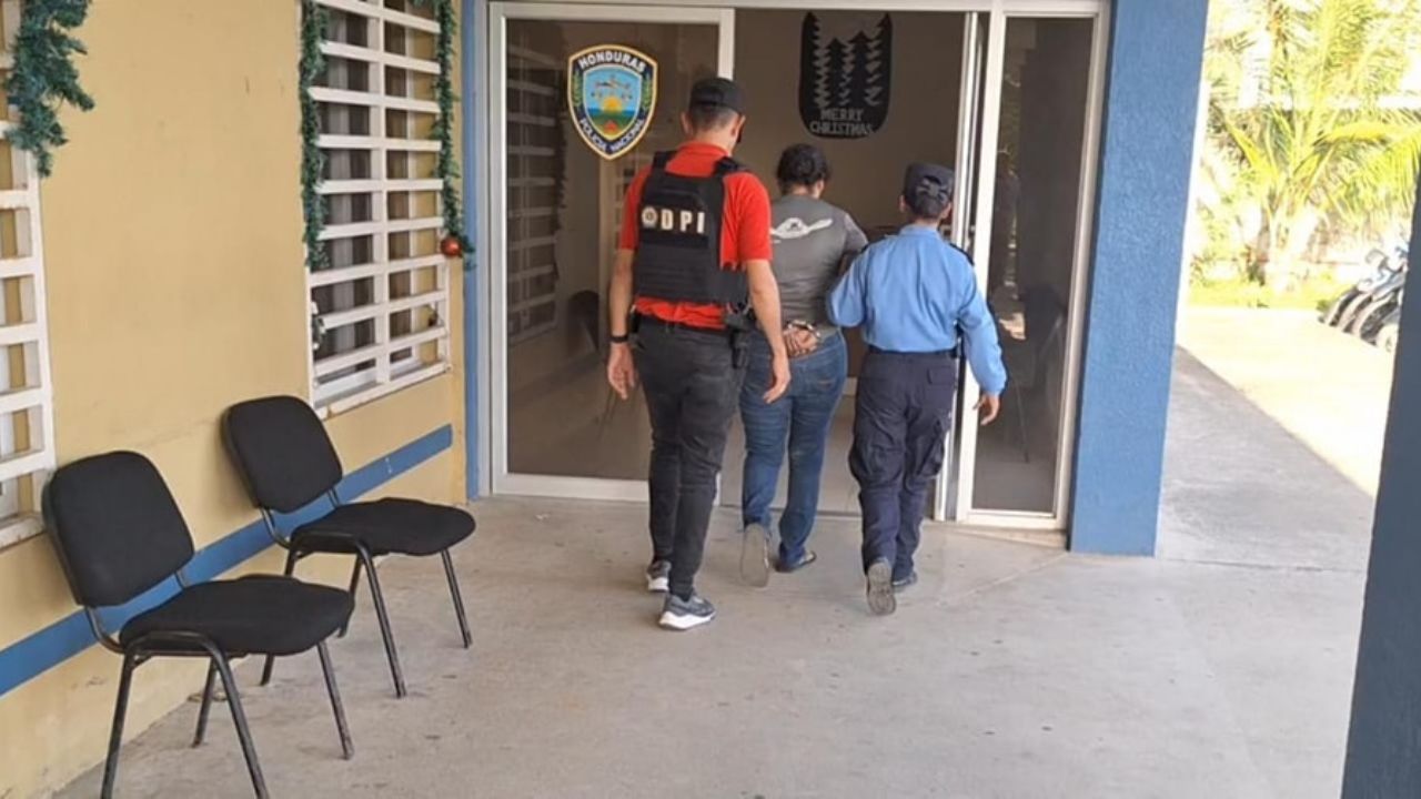 Capturan a maestra hondureña con un carruco de marihuana