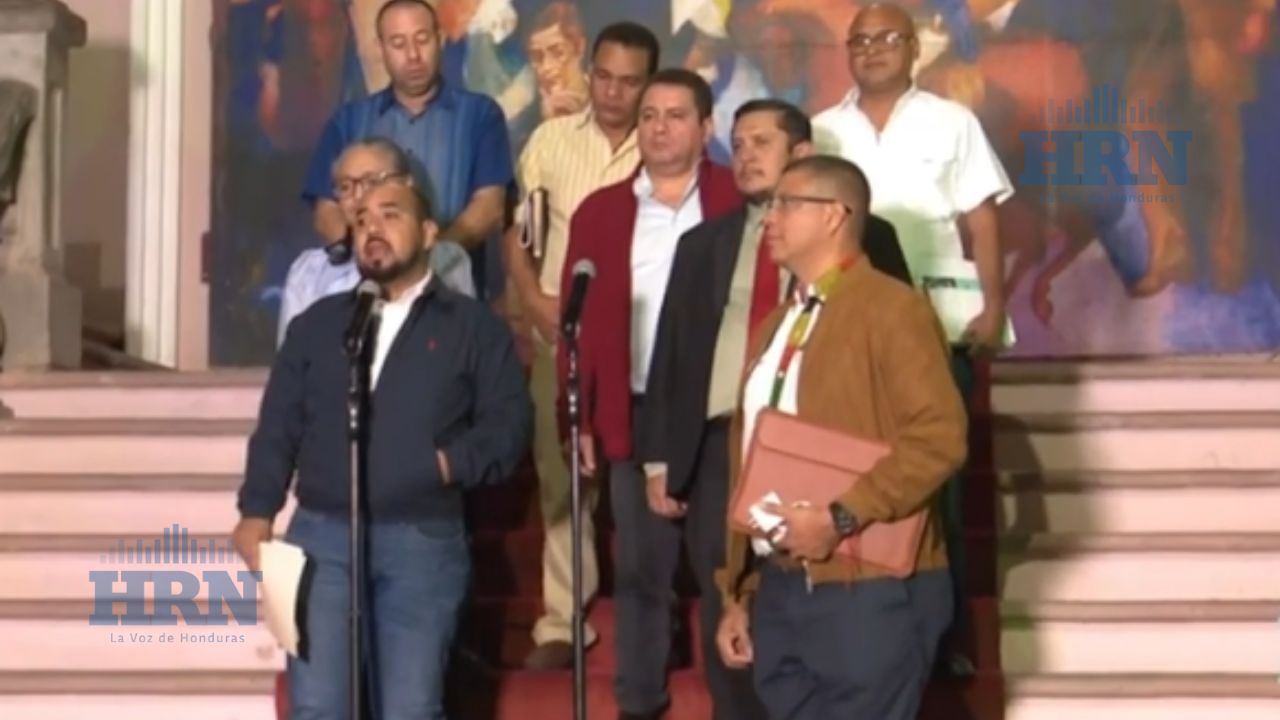 Gobierno y profesores llegan a un arreglo para un ajuste salarial