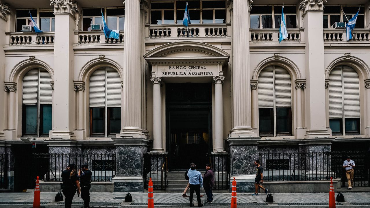 Argentina logra superávit financiero de $ 620 millones por primera vez en 12 años