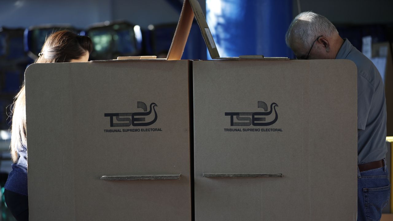 Candidatos salvadoreños cierran campaña de cara a elecciones municipales del 3 de marzo