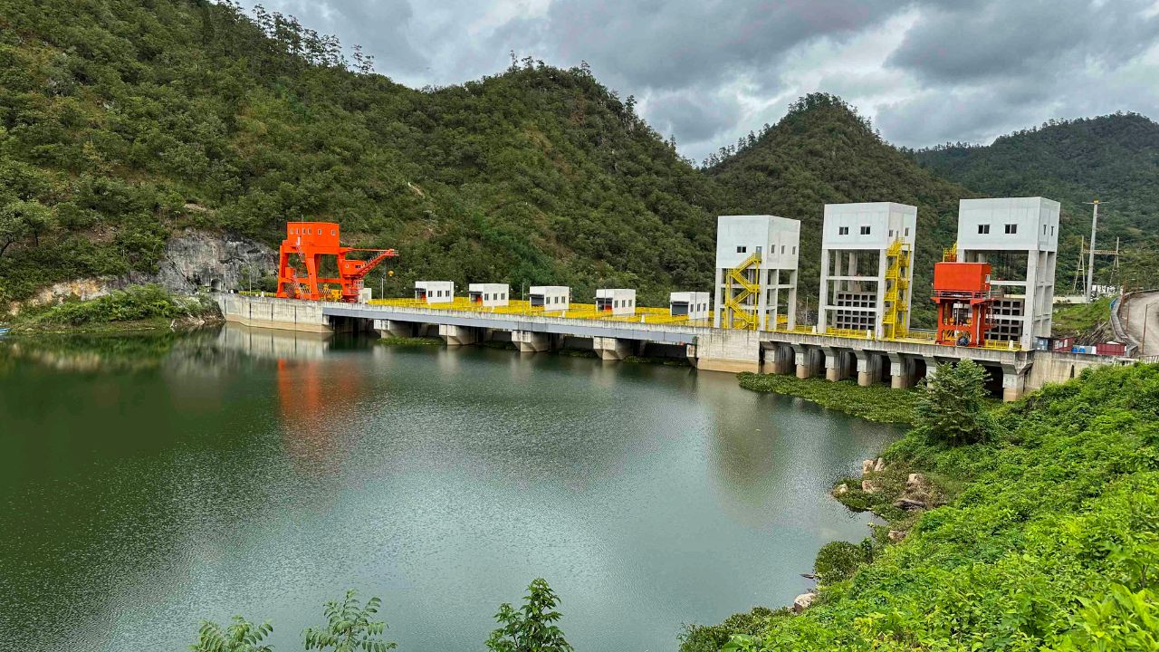 Honduras prevé cubrir déficit de energía pese a olas de calor en primer semestre de 2024