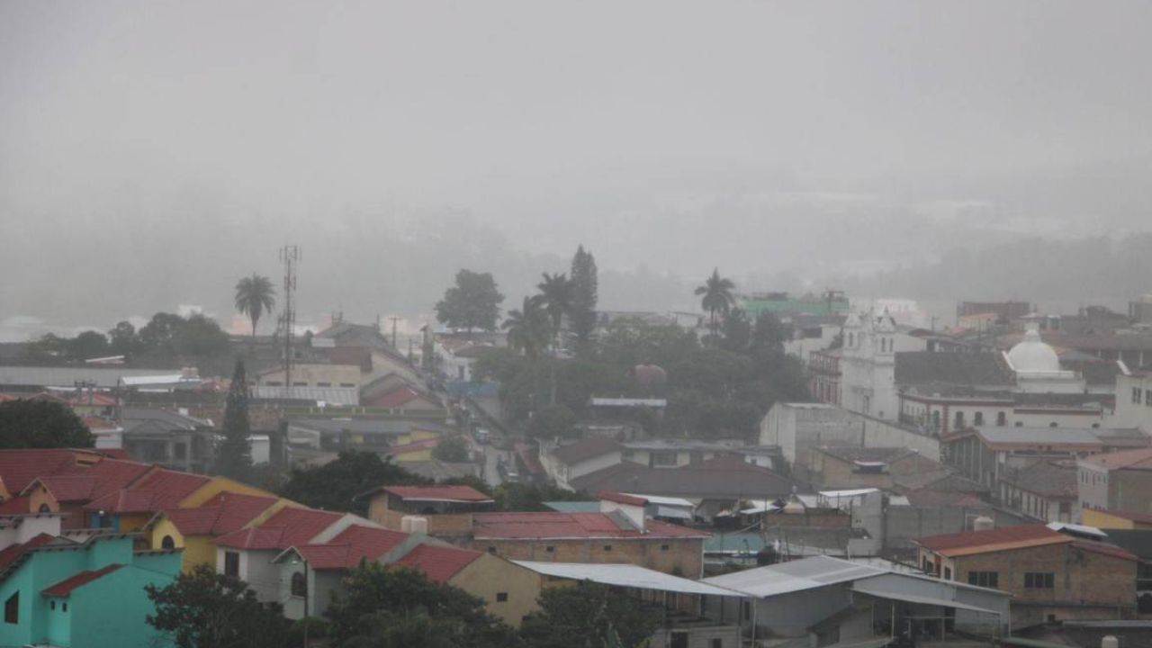 Frente frío ingresa a Honduras y dejan en alerta verde al litoral Caribe