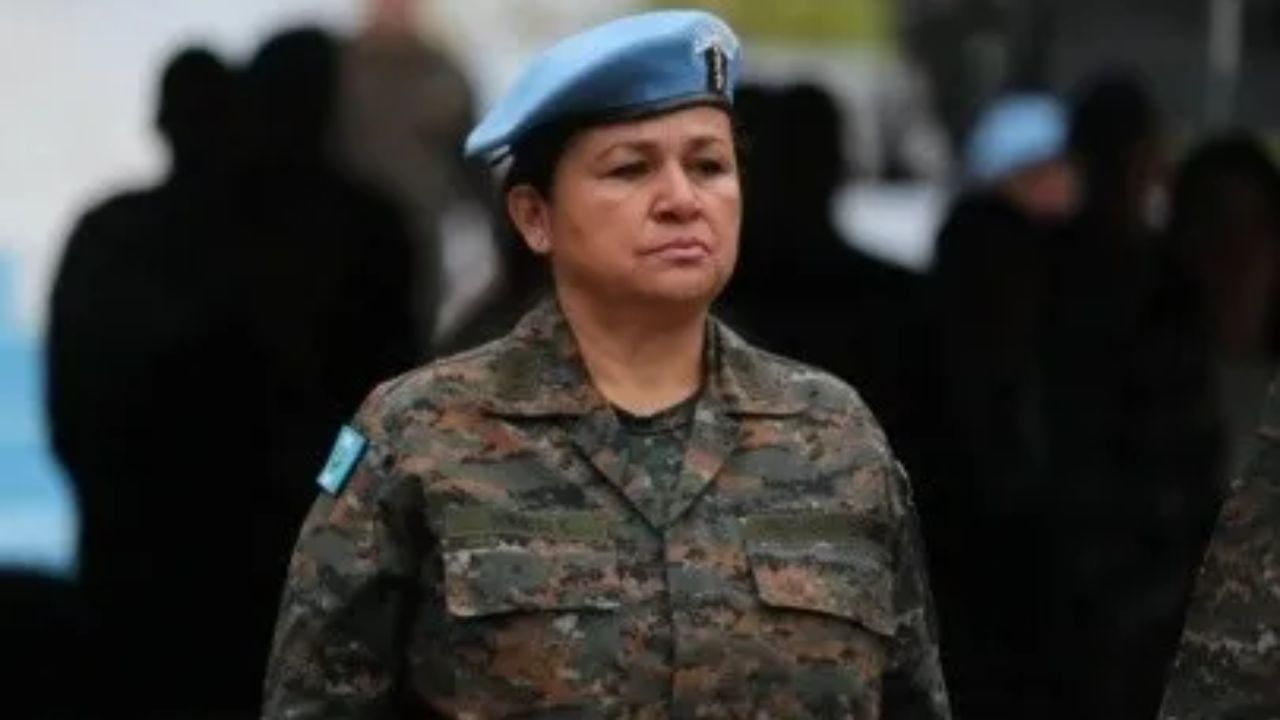 Una mujer es nombrada comandante del Ejército de Guatemala por primera vez