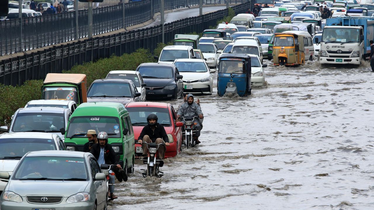 Al menos cuatro muertos y nueve heridos por fuertes lluvias en Pakistán