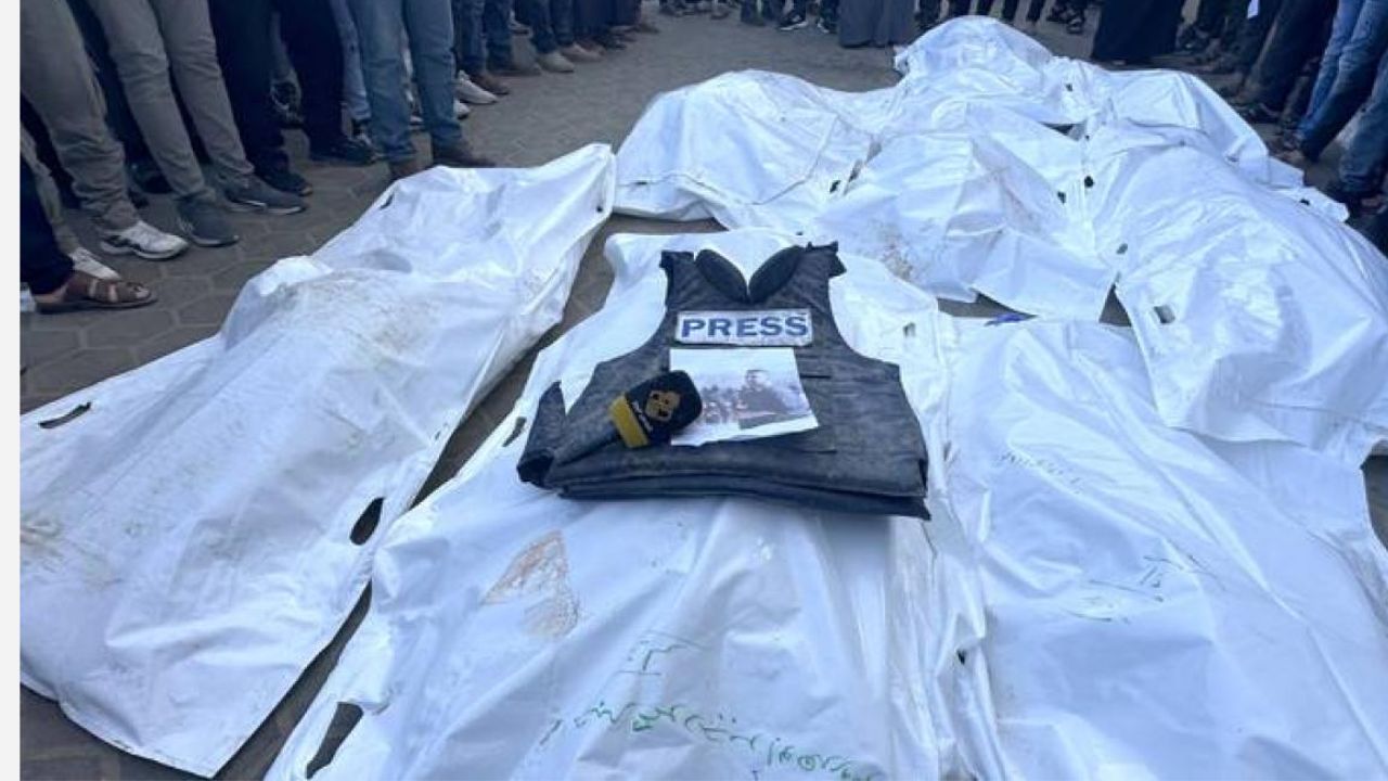 ONU condena ataques a periodistas en Gaza, donde han muerto 122 reporteros