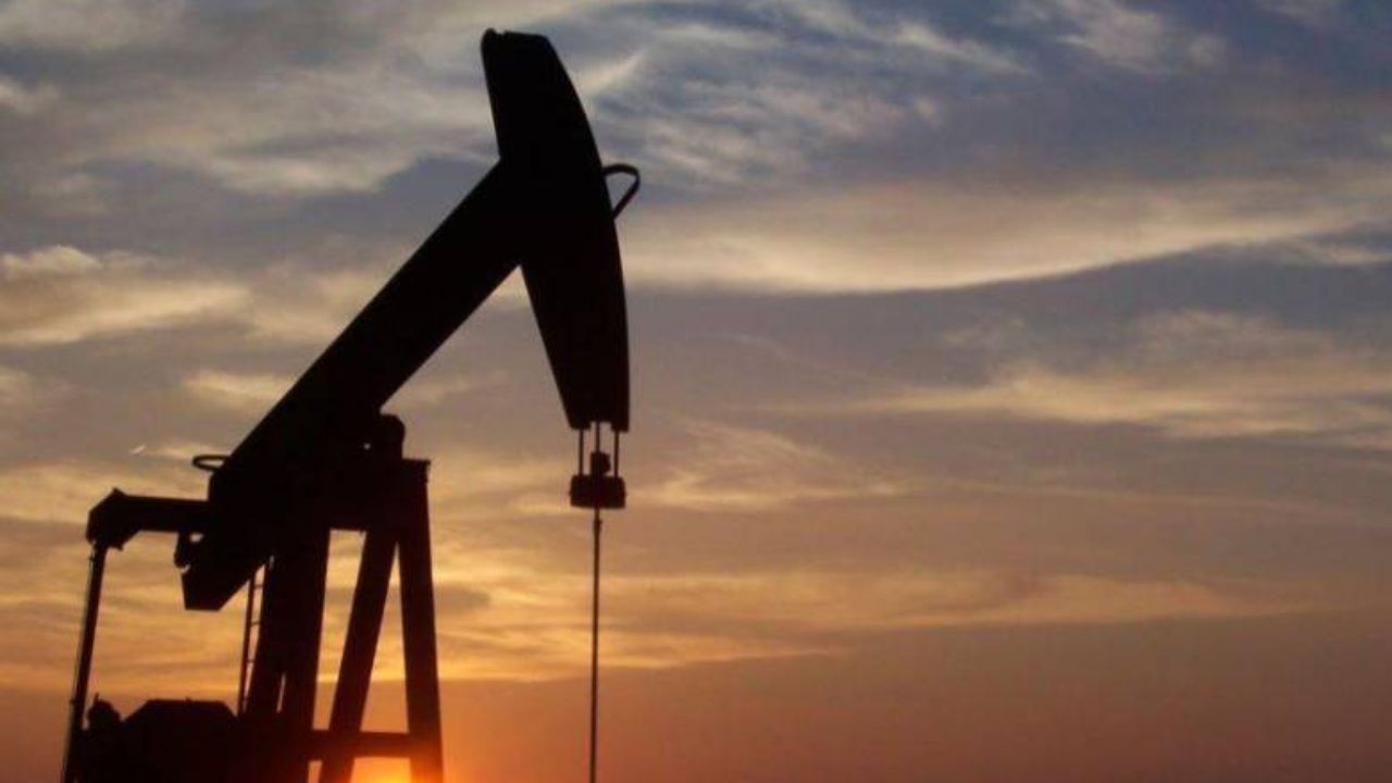 Petróleo vuelve a subir en medio de tensiones en Oriente Medio