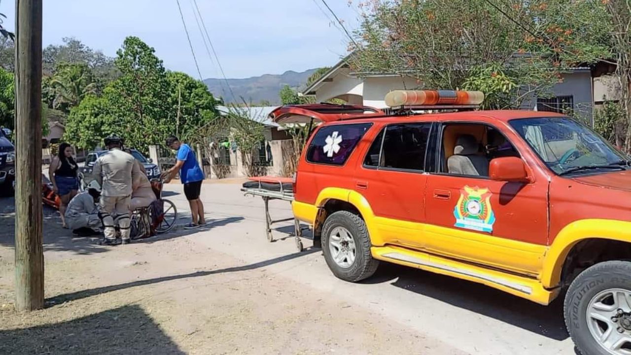 Hondureña fue a vacacionar y terminó quemada tras resbalar y caer en aguas termales