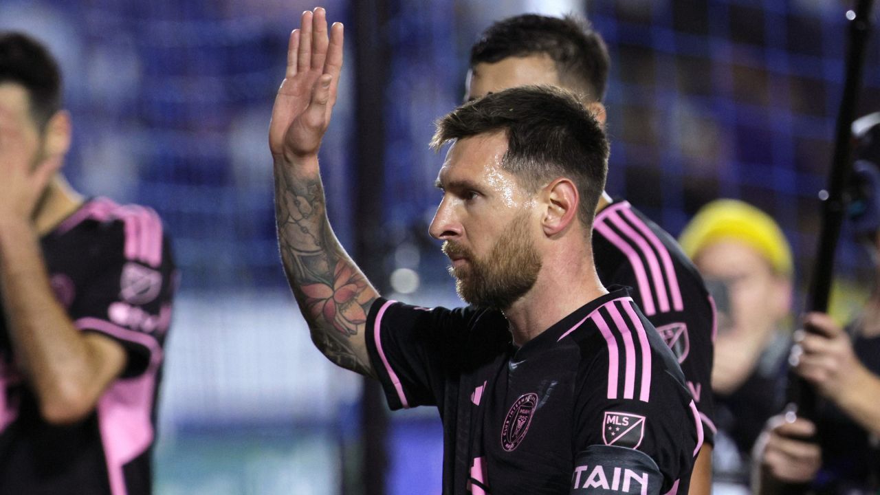 Messi y Suarez marcan dobletes en goleada del Inter Miami a Orlando City