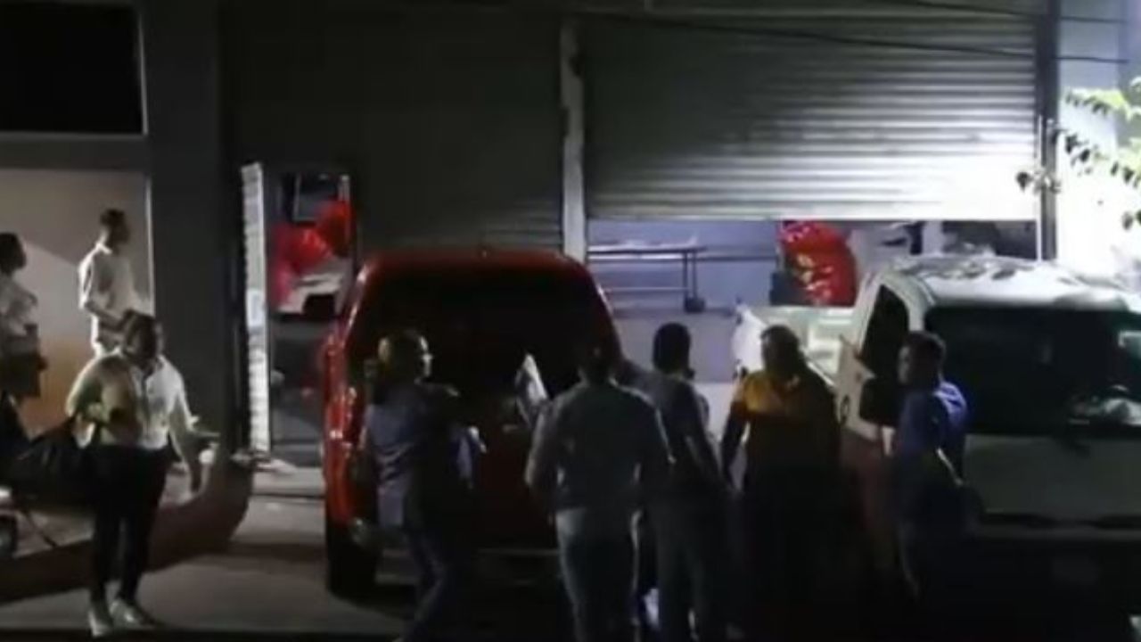 Adolescente hondureño muere electrocutado por cable de alta tensión cuando podaba árbol