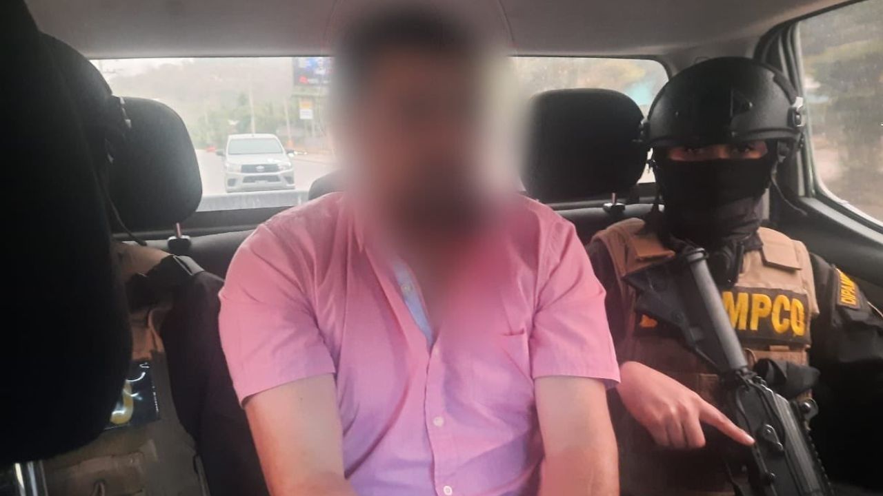 Capturan a fiscal del MP acusado de prevaricato administrativo en Copán