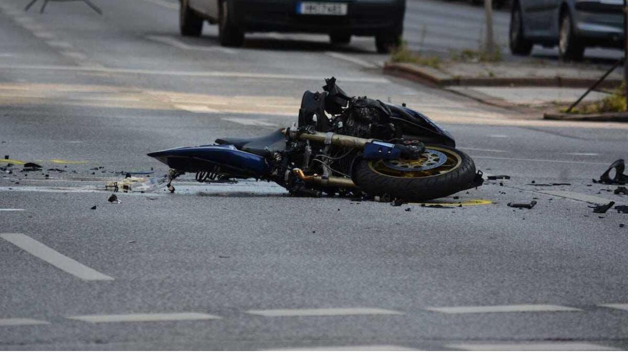 Muere maestra hondureña al accidentarse en su moto cuando iba para su trabajo