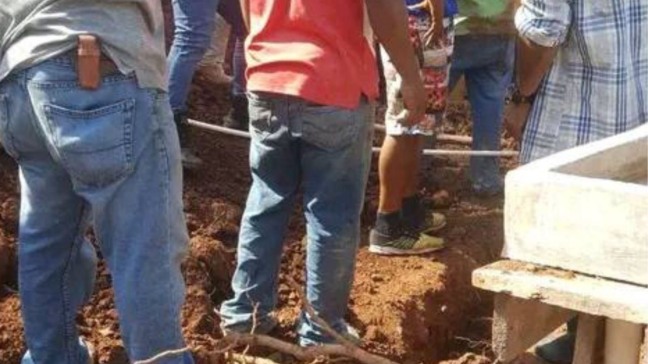 Dos jóvenes hondureños mueren soterrados cuando trabajaban en Lempira, hay atrapados