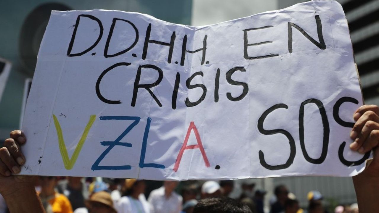 Justicia argentina investigará 'crímenes de lesa humanidad' en Venezuela