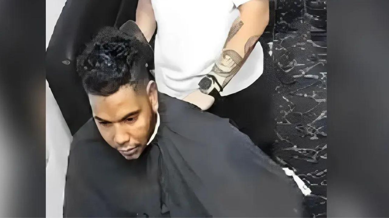 Cámara capta cuando sicario le quita la vida a cliente de una barbería