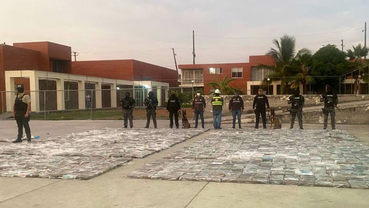 Decomisan cerca de 25 millones de dosis de cocaína y 131,600 de heroína en Ecuador