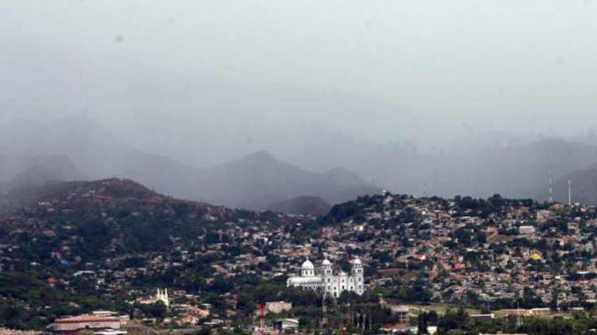 Pronostican lluvias en algunas zonas de Honduras para este domingo