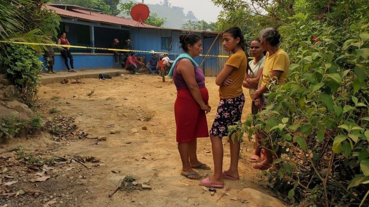 Dentro de una pulpería matan a madre y sus dos hijas menores en Olanchito