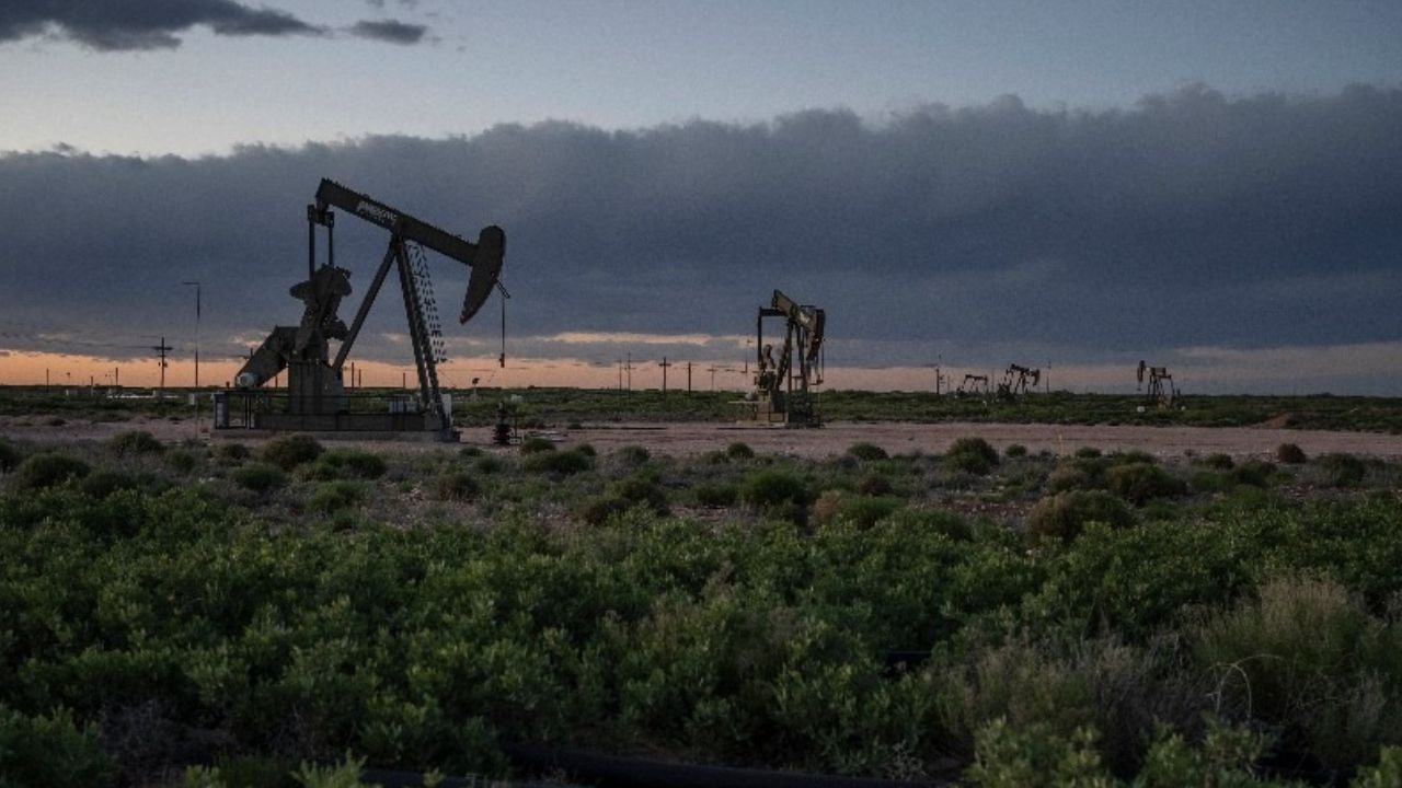 Imagen de Precios del petróleo suben y mantienen oscilación afectados por EE. UU.