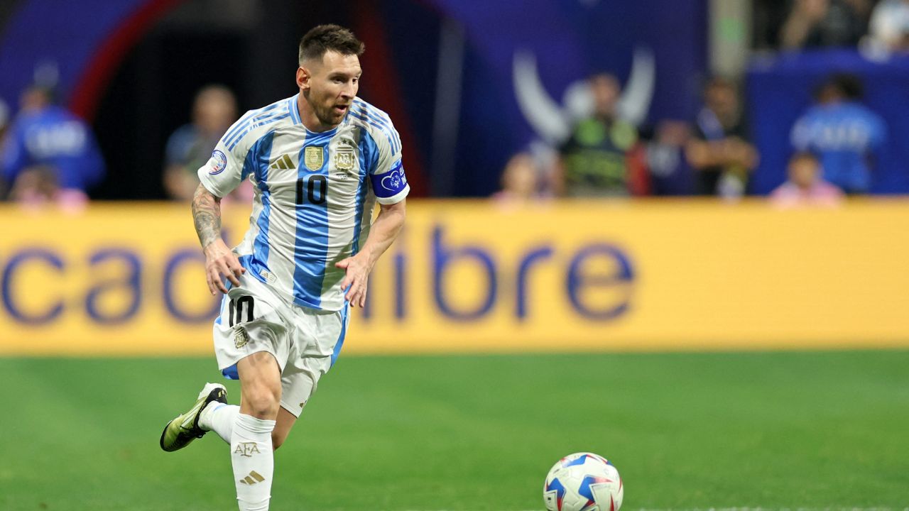 Argentina debuta en Copa América con dura victoria ante Canadá