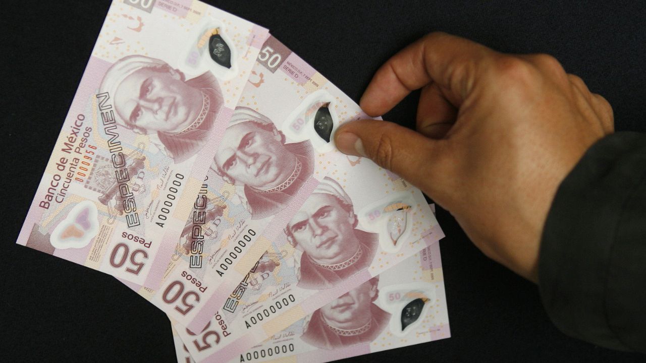 Por estrés financiero, 4 de cada 10 mexicanos sufren malestares físicos