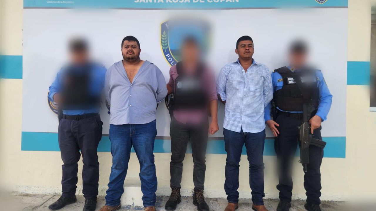 Imagen de Capturan a hermanos por amenazas a una mujer en Copán