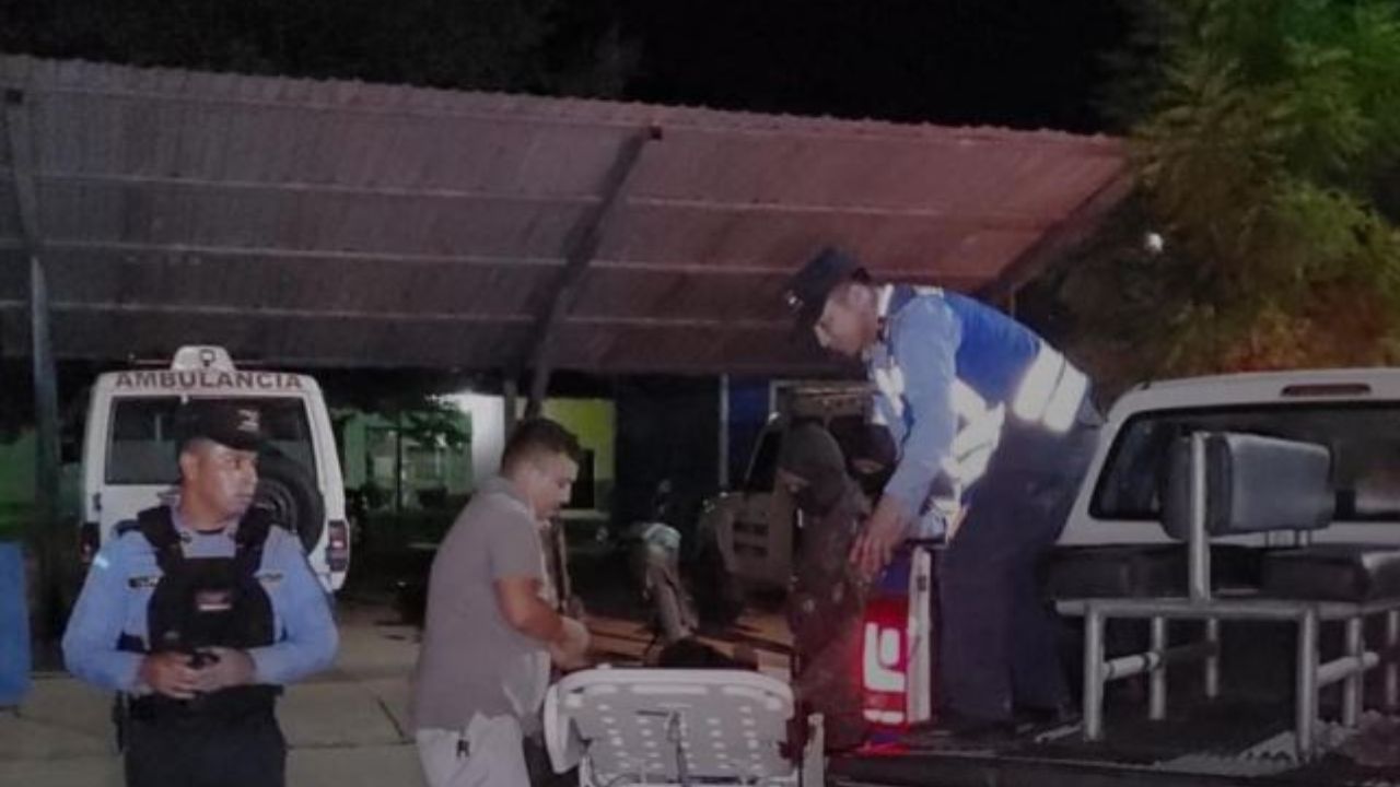 Hijo se enfrenta a machetazos con su padre y lo mata en Yoro