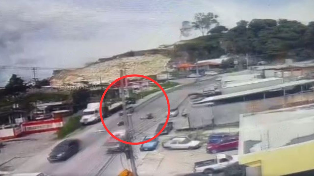 Cámara graba encontronazo de motociclistas en Copán