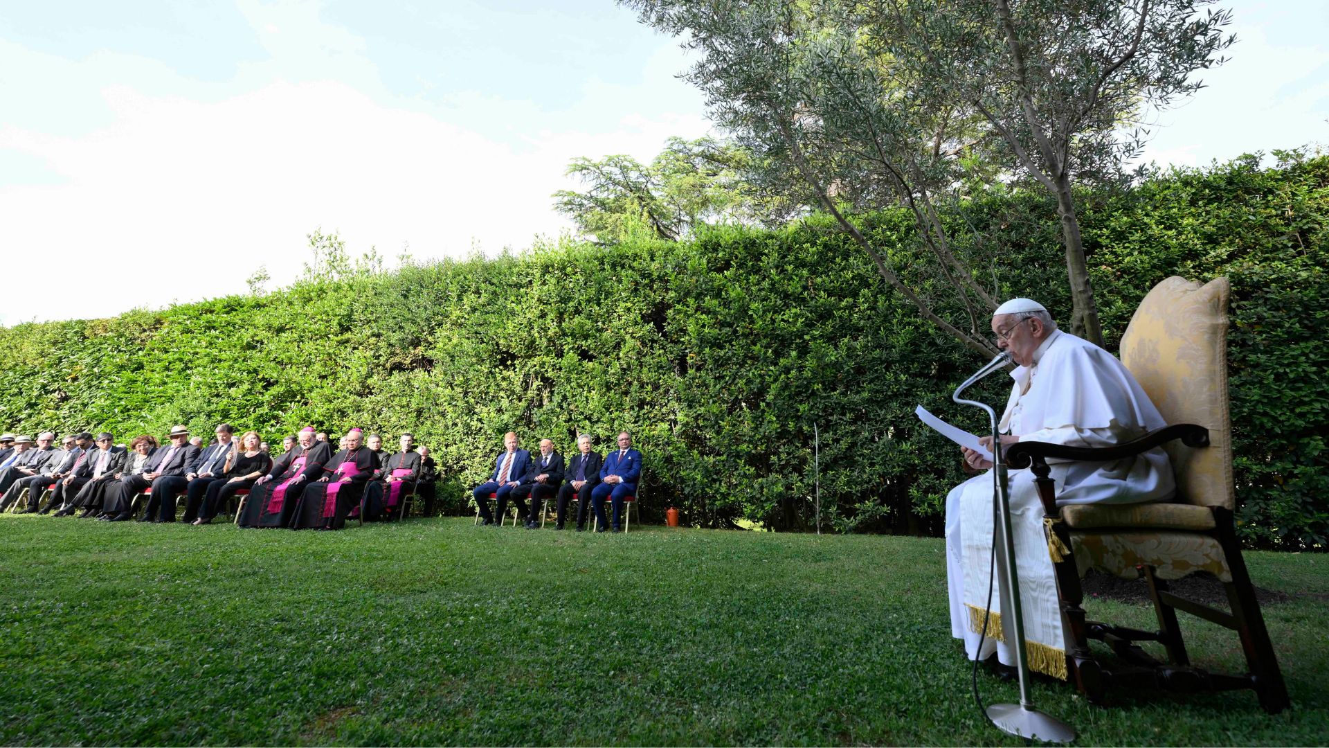 Papa Francisco: 'La ayuda humanitaria debe poder llegar a Gaza y nadie puede impedirlo'