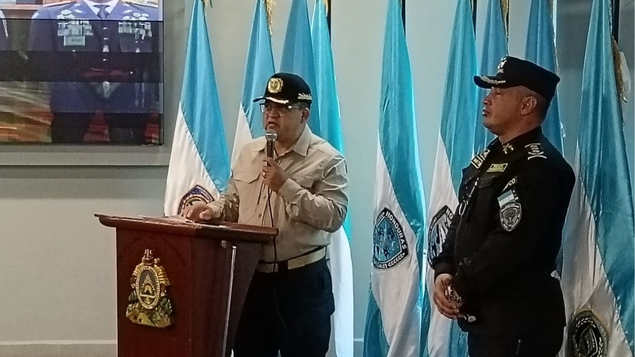 Seguridad revela la identidad de los 16 hondureños solicitados en extradición por EE.UU.