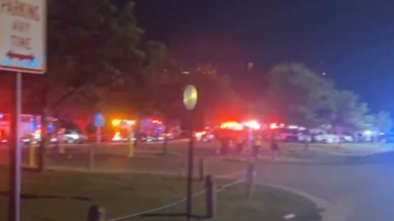 Al menos dos muertos en un tiroteo en Texas, el segundo en las últimas horas en EE. UU.