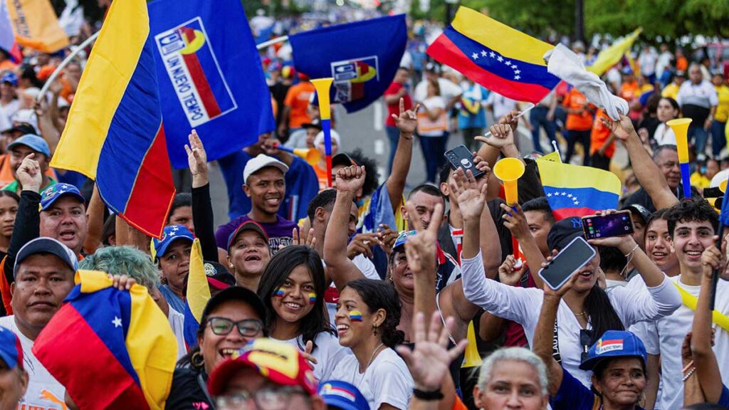 Venezuela anuncia 'cierre' fronterizo para el paso de personas y vehículos por elecciones