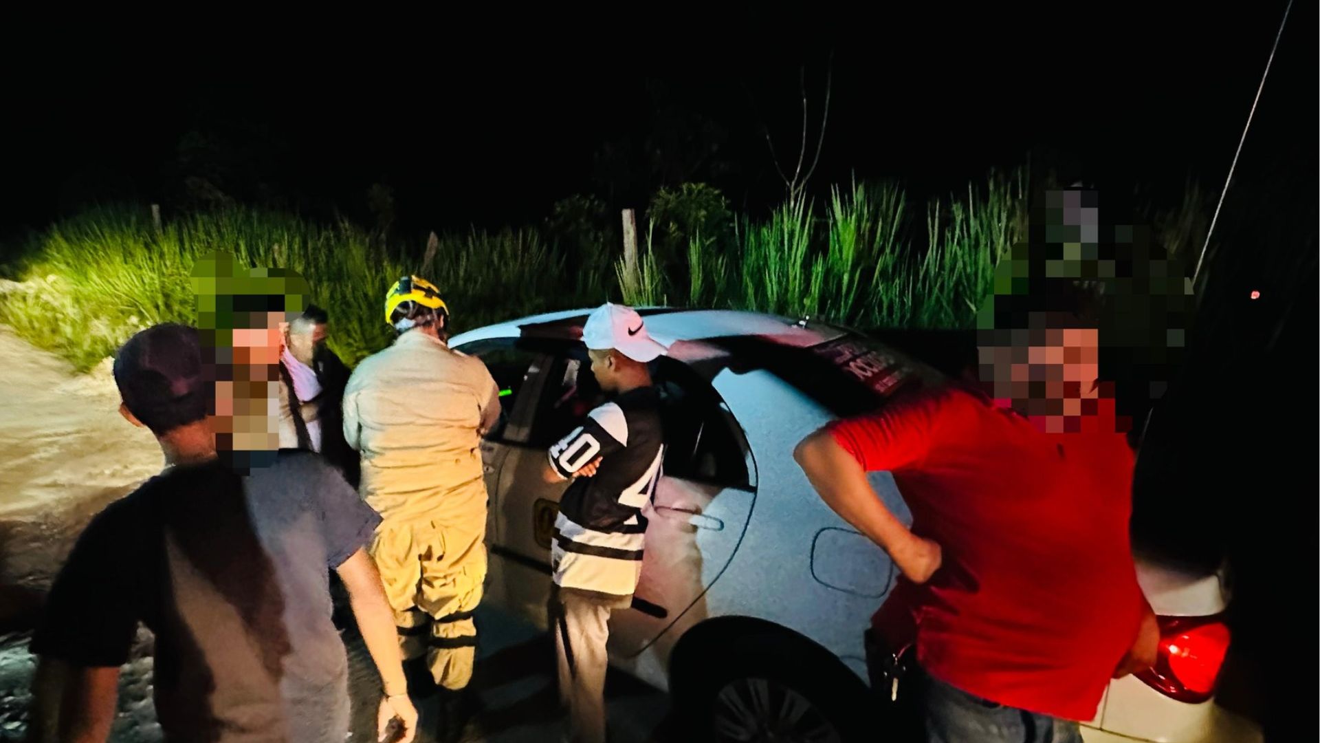 Pasajero apuñala a taxista que hacía la última carrera del día en Copán