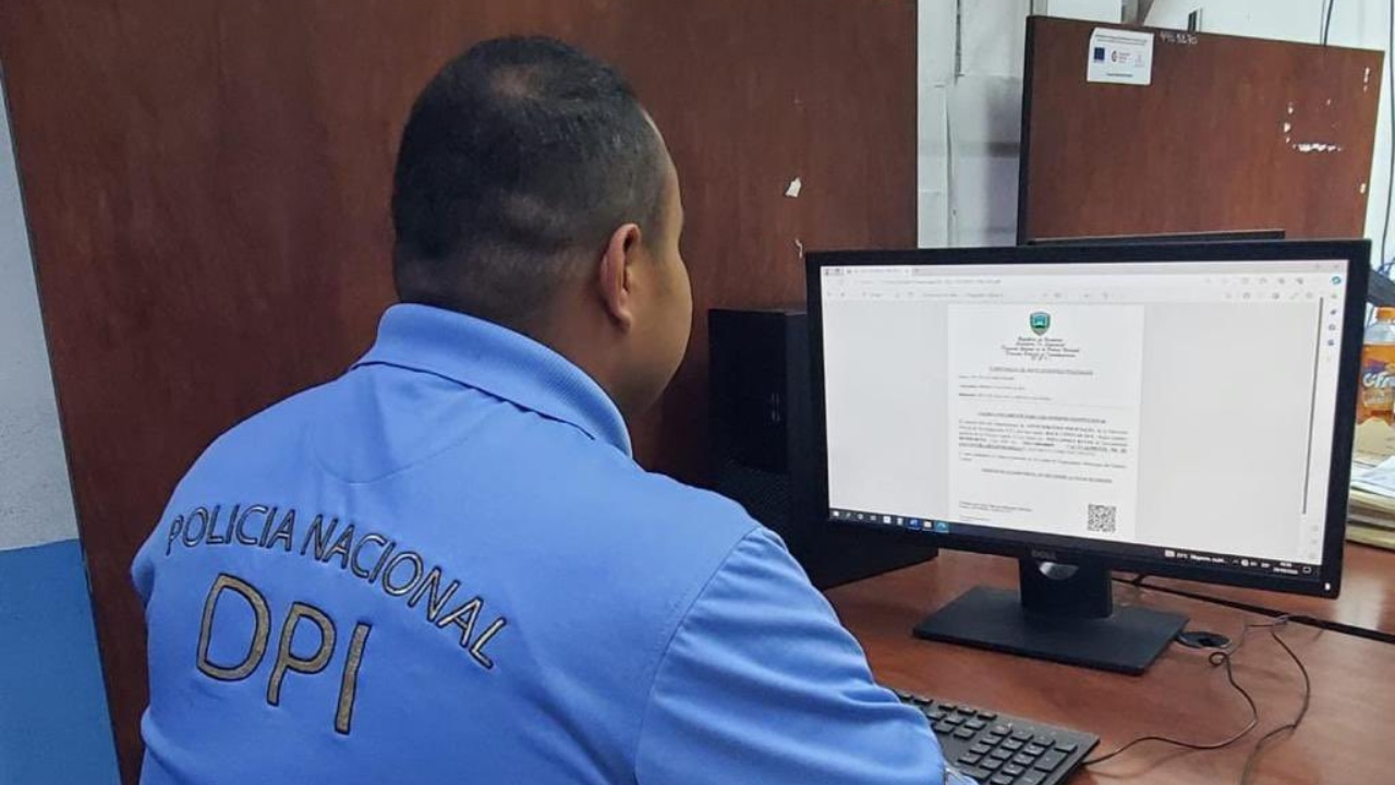 ¿Cómo limpiar mi hoja de antecedentes policiales si he cometido algún delito en Honduras?