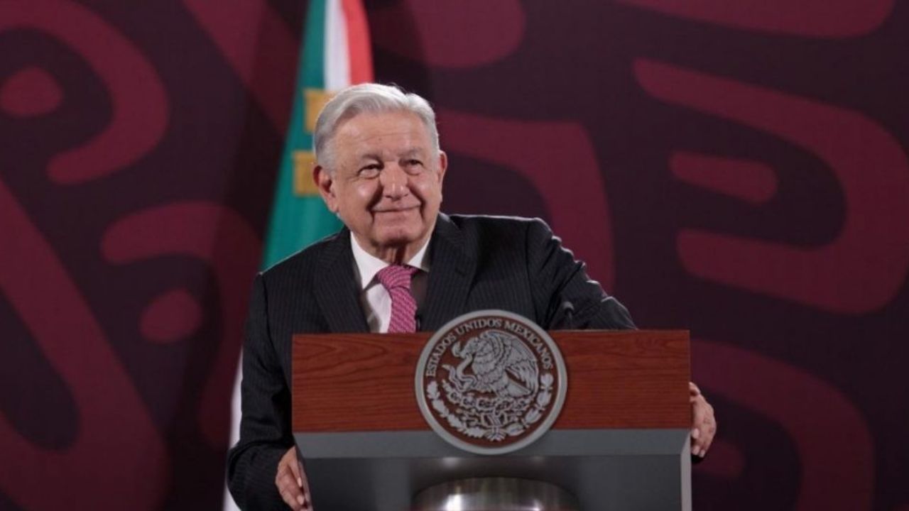 López Obrador pronostica que México será autosuficiente en combustibles a finales de 2024
