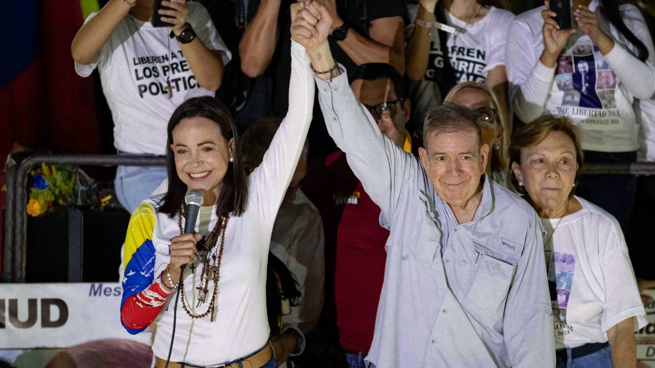 Costa Rica otorga asilo político a María Corina Machado y Edmundo González