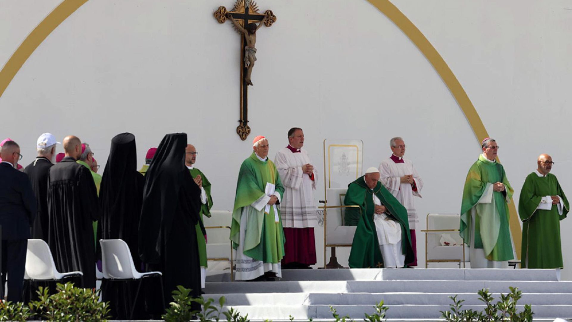 El papa Francisco critica el uso de la fe 'para aprovecharse de la gente'