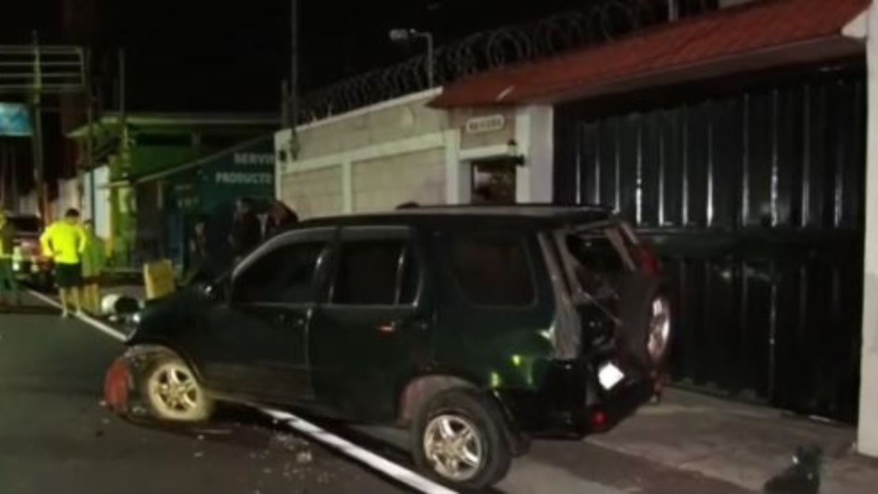 Policía hondureño supuestamente 'bolo' atropella a pareja en moto en Tegucigalpa