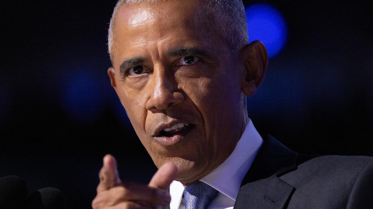 Obama pide a EE.UU. abrir un "nuevo capítulo" para llevar a Harris a la Casa Blanca