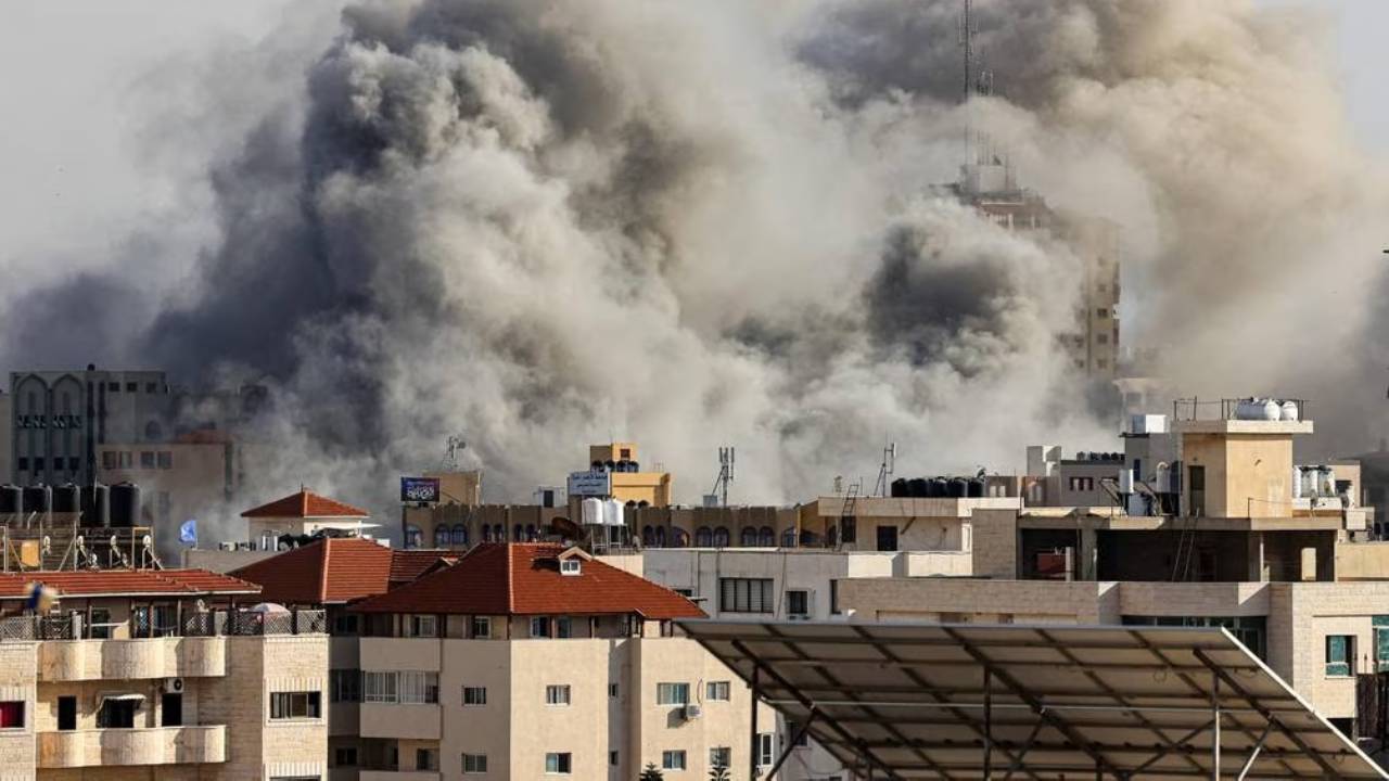Israel y Reino Unido abordan la tensión en Oriente Medio en la primera visita de Healey